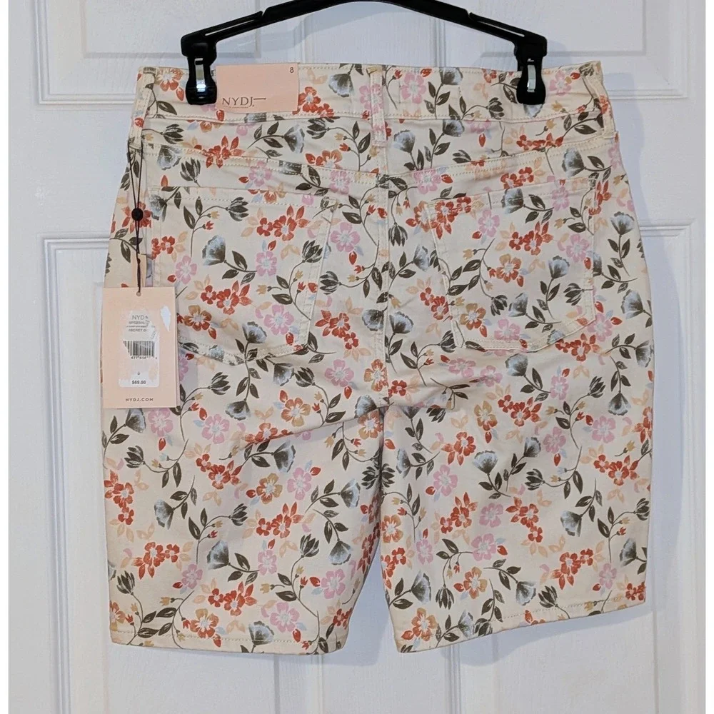 NYDJ Ella Bermuda Shorts Floral Print Lift Tuck Cream Pink Size‎ 8 NWT